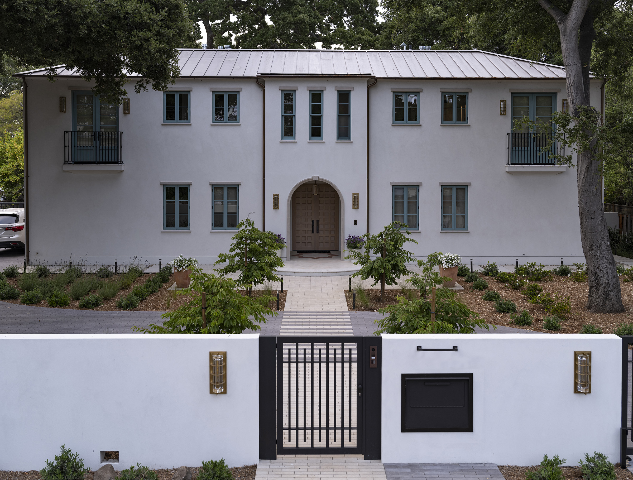 Menlo Oaks Residence